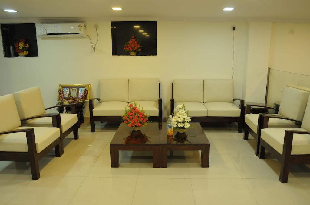 Hotel Executive Inn Vijayawada Ngoại thất bức ảnh